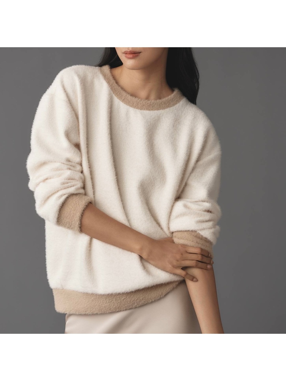 Anthropologie Maeve Cozy Ringer Sweatshirt Cream Beige Fuzzy Pullover Size S
